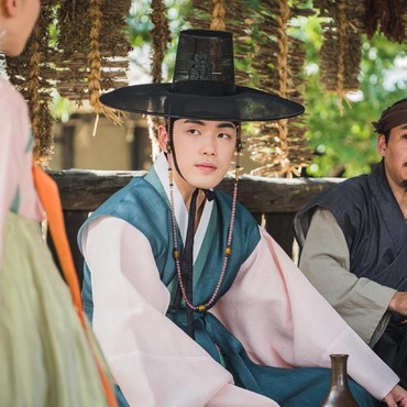 Kim Jung Hyun Punya Pribadi Tersembunyi seperti Peran di 'Mr Queen'