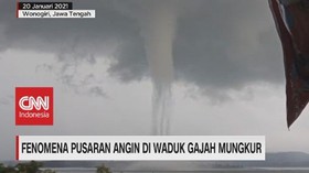 VIDEO: Fenomena Pusaran Angin di Waduk Gajah Mungkur