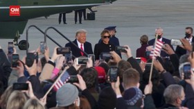 VIDEO: Lagu 'My Way' Iringi Trump Tinggalkan Gedung Putih