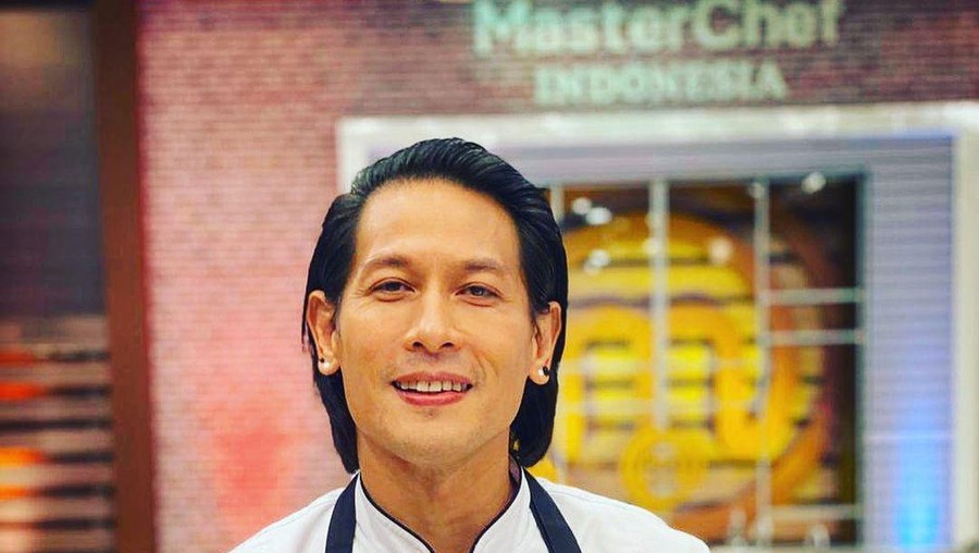5 Fakta Karir Chef Juna, Jadi Pilot di Amerika hingga Juri Masterchef