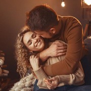 6 Cara yang Bisa Dilakukan untuk Mendukung Pasangan yang Menderita Depresi
