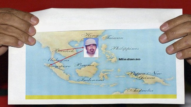 Sejak bom berbobot 1 ton meledak di Bali, Jamaah Islamiyah jadi organisasi paling disorot dalam sejarah teror RI, tak lepas dari peran Abu Bakar Ba'asyir.