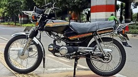 Romansa Honda Win: Tunggangan Si Doel, Pelahap Segala Medan