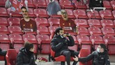 FOTO: Liverpool Mulai Rontok di Liga Inggris Liverpool mulai rontok di Liga Inggris setelah kalah 0-1 dari Burnley pada laga di Stadion Anfield, Kamis (21/1) malam waktu setempat.
