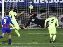Eibar Vs Atletico Madrid: Penalti Menangkan Luis Suarez dkk 2-1