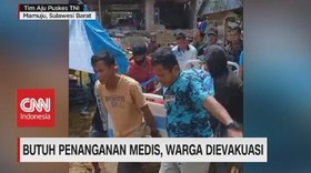 VIDEO: Butuh Penanganan Medis, Warga Dievakuasi