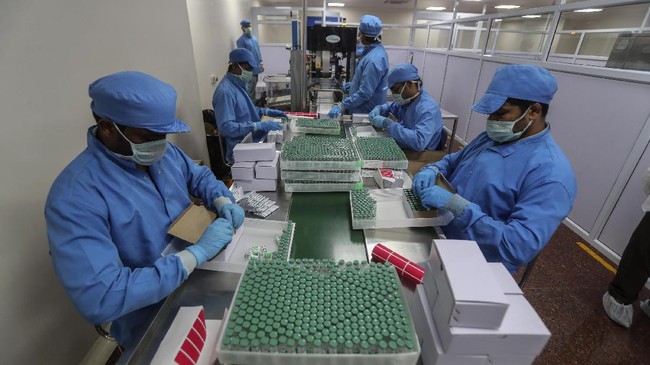 Korea Selatan akan mengeluarkan izin penggunaan vaksin corona buatan AstraZeneca untuk semua kelompok usia. Program vaksinasi akan dimulai pada 26 Februari.