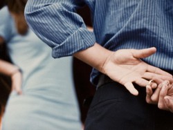 Suami Malu Beli Susu Bareng Istri ke Minimarket, Curhatan Wanita Ini Bikin Nyesek
