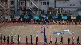 China Temukan Jejak Virus Corona di Tempat Vaksinasi Covid