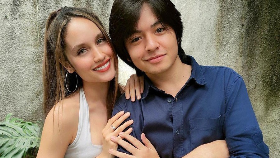 Cinta Laura dan Angga Yunanda