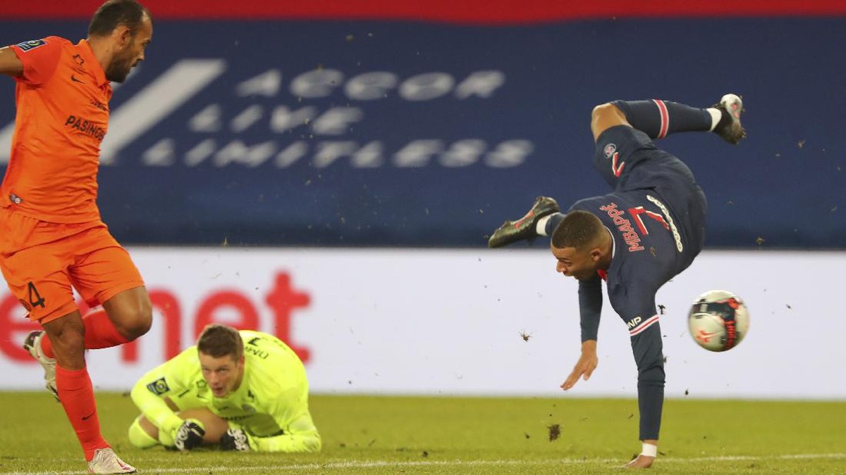 FOTO: Mbappe Bersinar, PSG Hajar Montpellier