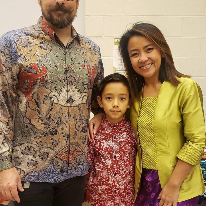 <p> Melalui Instagramnya, Patsy diketahui telah berpisah dengan suami pertamanya, bernama Vincent Rossi. Meski demikian mereka tetap akur dan kompak merawat buah hati mereka yakni Abiyoso Rossi. (Foto: Instagram @pwidakuswara)</p>