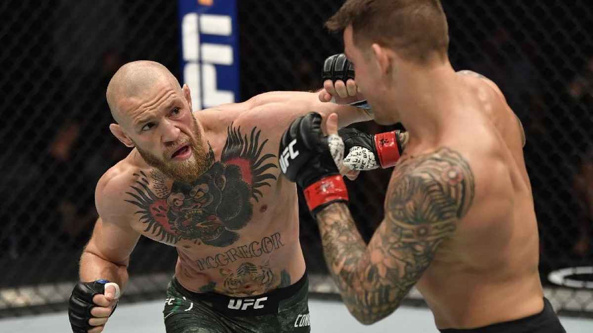 FOTO: McGregor Tak Berdaya Dihajar Poirier di UFC 257