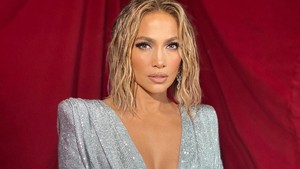 Punya Wajah Awet Muda, Jennifer Lopez Mengaku Tidak Botox