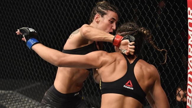 Marina Rodriguez berhasil mengalahkan Michelle Waterson lewat kemenangan angka mutlak pada main card UFC Vegas 26, Minggu (9/5) pagi WIB.