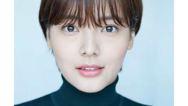 Aktris sekaligus model Korea, Song Yoo-jung, dilaporkan meninggal dunia. Berdasarkan pemberitaan media lokal, ia meninggal dunia diduga akibat bunuh diri.