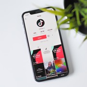 Kece Abis, 4 Akun TikTok Ini Recommended Buat Belajar Bisnis!
