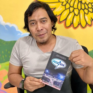 Viral Aksi Lucu Komeng Saat Bertanya soal Ceramah Ustaz Abdul Somad