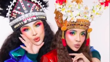 img-title Lirik Lagu Show Off Your Colors - Titi DJ Feat. Sara Fajira & Eka Gustiwana
