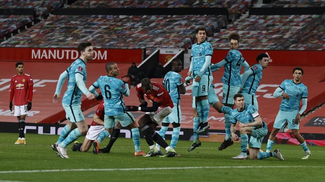 Berikut prediksi susunan pemain Manchester United vs Liverpool dalam laga lanjutan Liga Inggris.