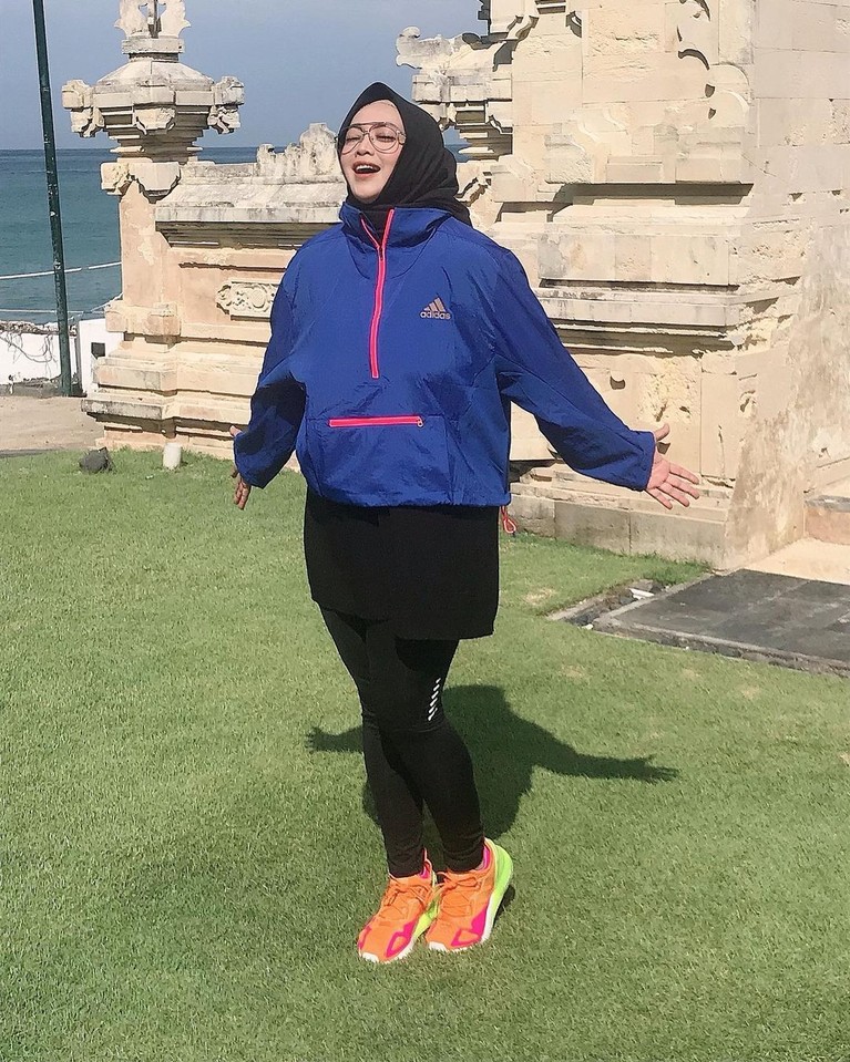 Rina Gunawan 5 Bulan Turun BB 30 Kilogram, Ini Tips Dietnya Rina Gunawan 5 Bulan Turun BB 30 Kilogram, Ini Tips Dietnya