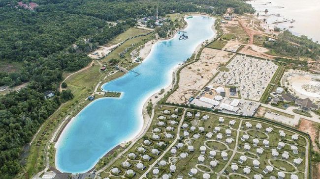 Rencananya pada 21 April Pemprov Kepulauan Riau akan membuka Bintan Lagoi Resort dan Nongsa Point Marina untuk turis Singapura.