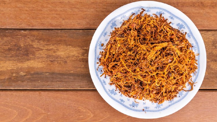 Serunding, dried meat floss made of beef or chicken. Popular in Malaysia especially during Hari Raya festive celebration.