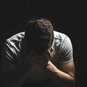 Apa Itu Gaslighting? Ini Dia 5 Tanda Pasanganmu Melakukannya