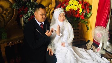 Kisah cinta Ayu dan Yana