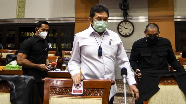 Jaksa Agung membentuk satgas khusus untuk menangani kasus pidana covid seperti pemalsuan surat hasil tes dan jual beli vaksin ilegal.
