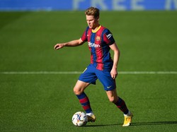 Frenkie De Jong Diam-diam Menghanyutkan
