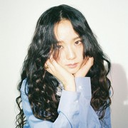Tampil Beda, Gaya Rambut Jisoo Blackpink Tuai Pujian