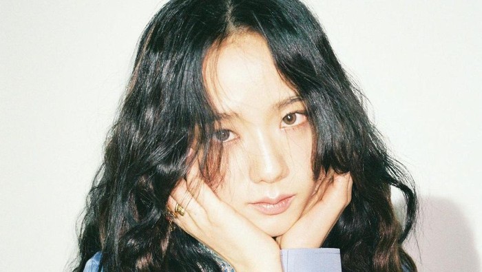 Tampil Beda, Gaya Rambut Jisoo Blackpink Tuai Pujian