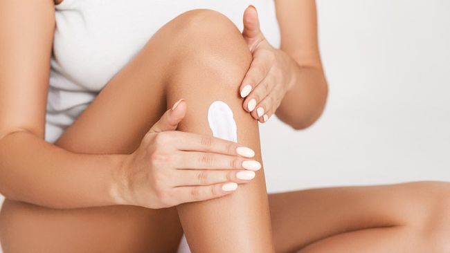 Berikut rekomendasi body lotion handbody terbuat dari bahan-bahan alami yang dianggap ampuh mencerahkan serta aman digunakan sehari-hari.