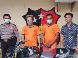 Izroil dan Temannya Diringkus Usai Jambret Warga di Surabaya
