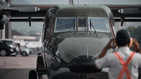 PT DI Serahkan Pesawat Buatan Lokal Ke TNI AU