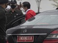 Beda Suara Rocky Gerung & Dokter Tirta soal Kerumunan Jokowi