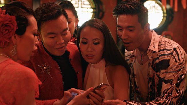 Mengenal Pemeran Reality Show Bling Empire Kisah hidup orang Asia yang 'tajir melintir' tersaji dalam serial reality show Bling Empire yang tayang di layanan streaming Netflix.