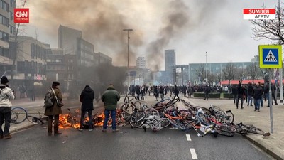 VIDEO: Kerusuhan 3 Hari Berturut Tolak Jam Malam di Belanda