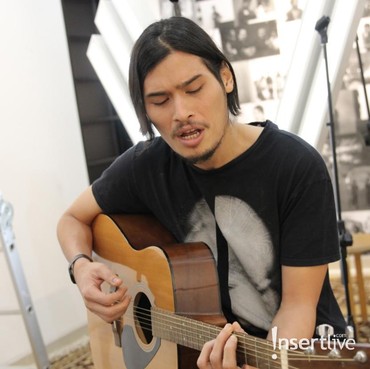 Lirik Lagu Dewi - Dewa 19 feat Virzha