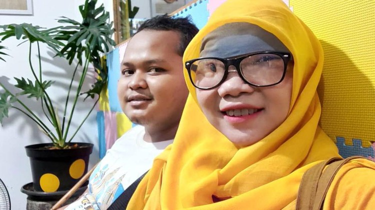  Cinta  Tak Pandang  Fisik Ayu yang Viral di TikTok Temukan 