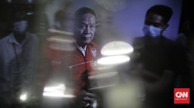 Ambroncius Pertimbangkan Tempuh Praperadilan Kasus Rasisme