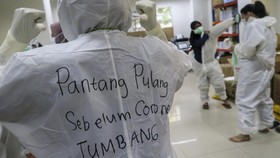 Rangkuman Covid: Jabar Episentrum, Vaksin Merah Putih Butuh Relawan