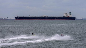 Batam Mayor Investigates Allegations of Illegal Sea Area Partitioning