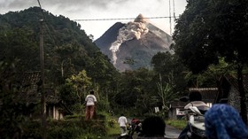 Gunung Merapi Keluarkan Awan Panas hingga 1,9 Kilometer