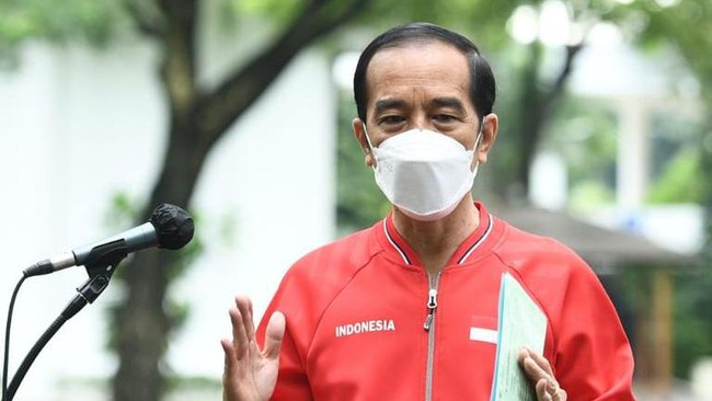 Presiden Jokowi menyatakan setiap negara memiliki cara sendiri untuk menghadapi pandemi virus corona. Tidak ada formula standar menghadapi pagebluk.