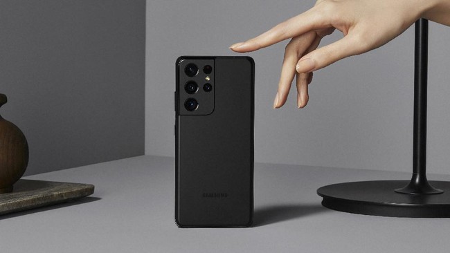 iPhone 13 harus punya kelebihan yang bisa dibanggakan ketika dihadapi dengan Samsung Galaxy S21.
