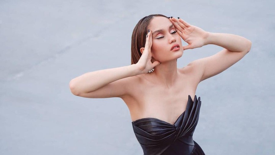 Cinta Laura