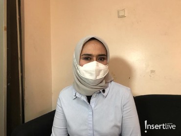 img-title Dian Piesesha Pernah Kena Sakit Aneh, Suara Mendadak Hilang Tiap Sore
