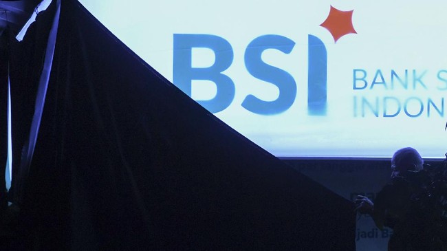 Pemerintah mendorong pembentukan Bank Syariah Indonesia (BSI) untuk mempercepat pangsa pasar syariah di dalam negeri.